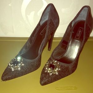 Classy Guess heels 👠 like new